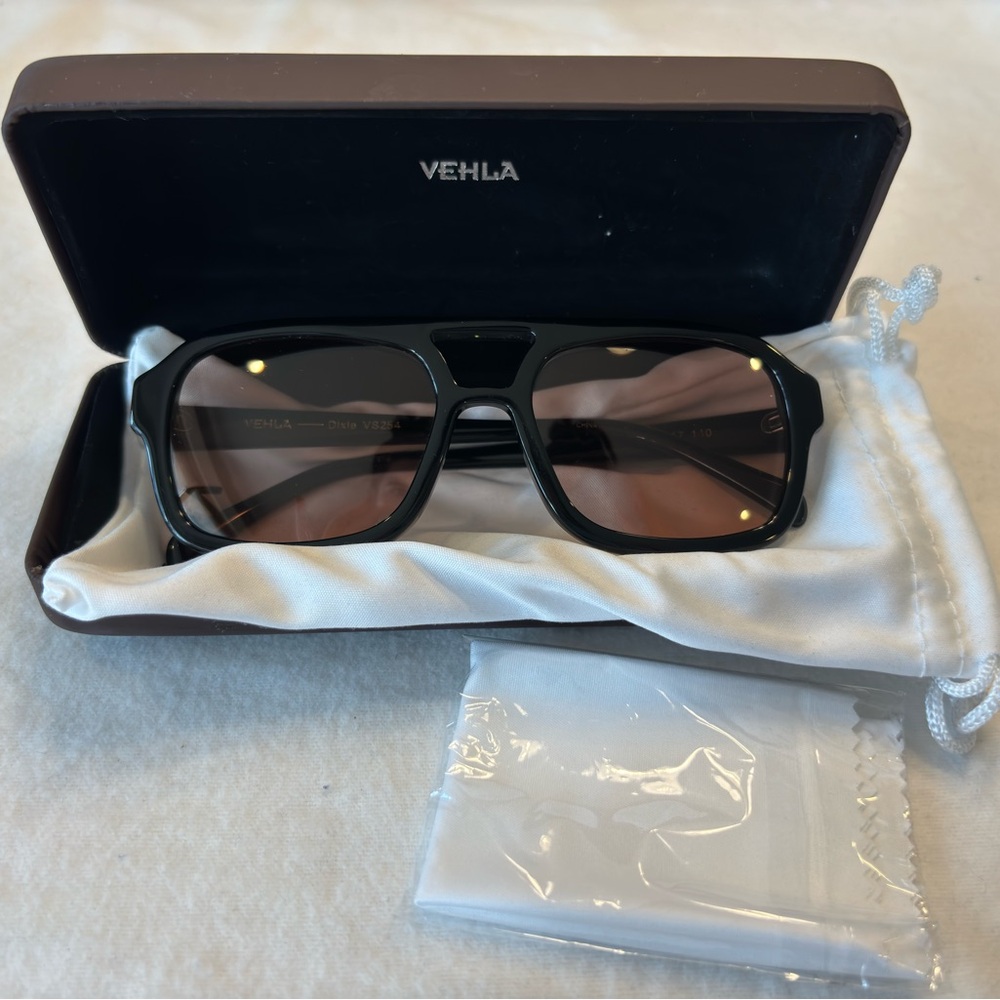 VEHLA Dixie sunglasses, Black/Toffee